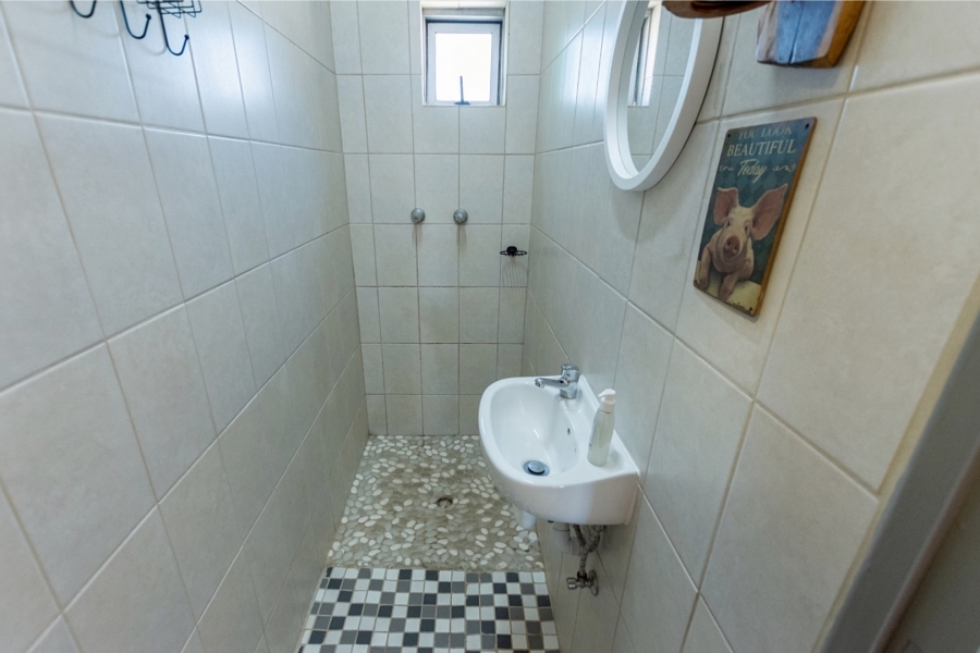 14 Bedroom Property for Sale in Long Acres Country Estate Western Cape